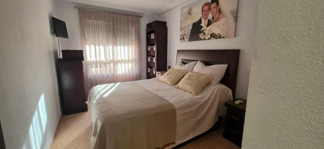 PISO A LA VENTA AMPLIO, LUMINOSO Y CON PLAZA DE GARAGE — 36