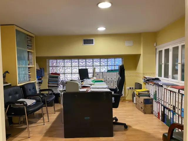 Clínica con licencia sanitaria en Avenida de Andalucía, RESIDENCIAL LAS ADORATRICES — 39