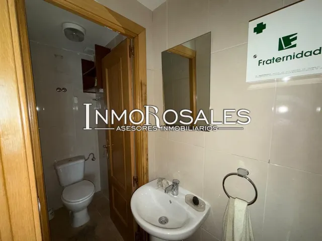 MAGNIFICO LOCAL CON POSIBILIDAD CAMBIO DE USO — 14
