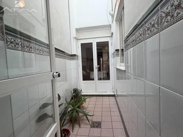 Casa de pueblo en Beniarjó con 3 dormitorios, terraza y mucho encanto. — 11