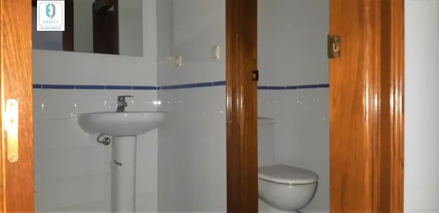 ALQUILER OFICINA CENTRO GRANADA — 9