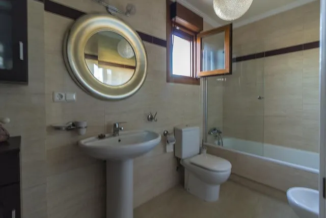 Precioso Chalet adosado en Sanxenxo a solo 600 m del Centro! ✨ — 23