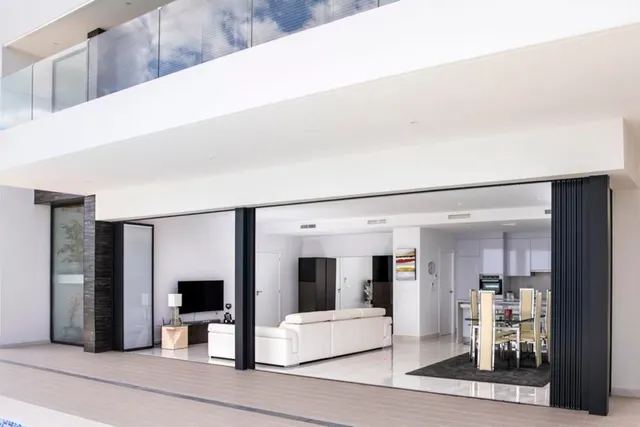 Villa Solana. Impresionante villa de nueva construcción en venta con vistas al mar — 21