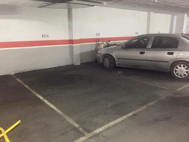 REBAJAS!!! PLAZAS DE GARAJE EN ZONA UNIVERSIDAD! — 5