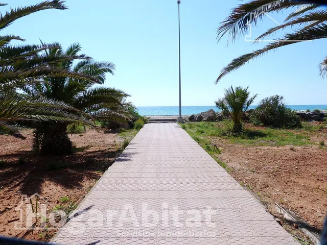 ¡Al lado mismo de la playa! Seminuevo con piscina, terraza y garaje — 30
