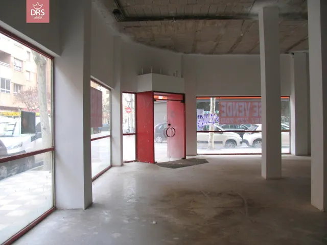 LOCAL PARA REFORMAR EN INDUSTRIA — 14