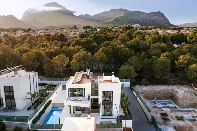 Villa 4 habitaciones 342m² en venta - San rafael