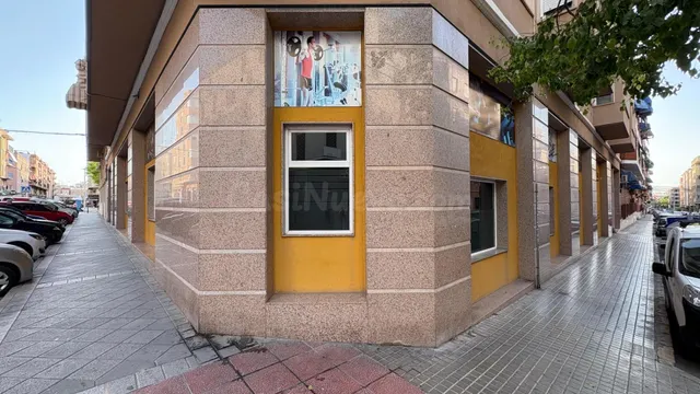 Local esquina en venta zona toscar — 4