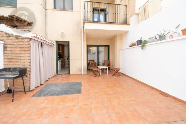 Un  nuevo hogar en Ogíjares: espacio para vivir, disfrutar y compartir — 11