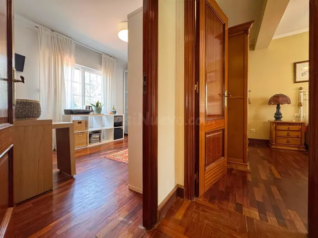 CASA CON VISTAS AL MAR ENTRE MARÍN Y PONTEVEDRA — 37