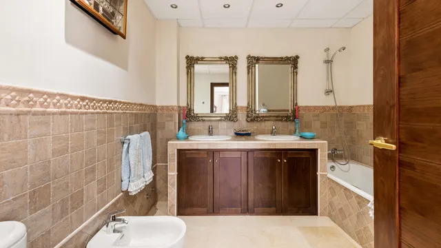 Chalet 5 habitaciones 292m² en venta - Costa Del Sol — 11
