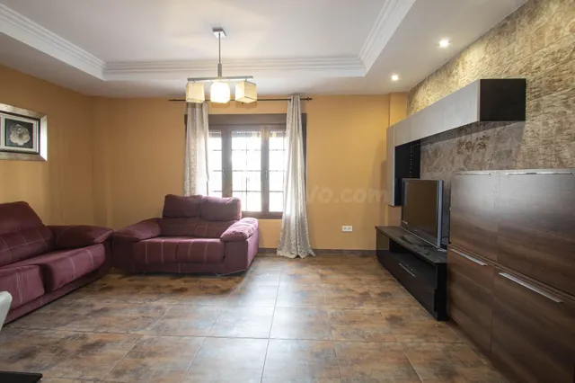 # CASA EN UNA SOLA PLANTA + GRAN SÓTANO EN GÜEVÉJAR - foto 2