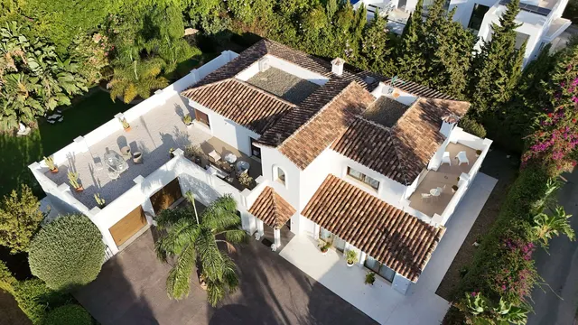 Chalet 5 habitaciones 292m² en venta - Costa Del Sol — 21
