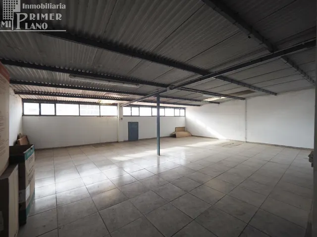Amplia Casa en Tomelloso con Garaje Privado y Buhardilla — 18
