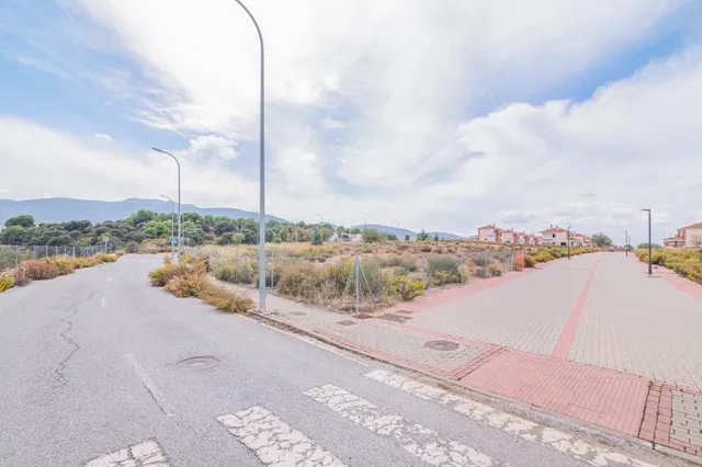 OPORTUNIDAD EN VENTA DE SOLAR URBANO EN OTURA
