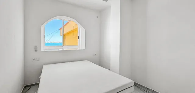 Apartamento 1 habitación 45m² en venta - Punta Prima — 16