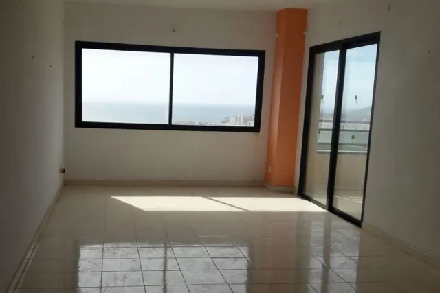 Playa Paraiso, piso de 65 m2, 1 dormitorio, terraza con preciosa vista dal mar y terraza — 4