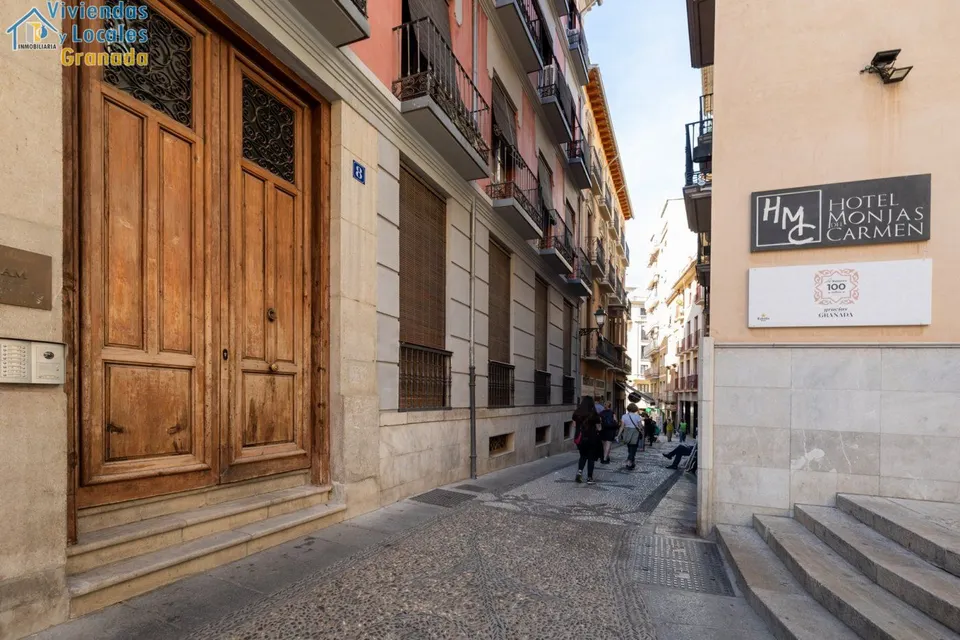 LOCAL EN VENTA JUNTO PLAZA ISABEL LA CATÓLICA