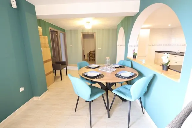Villa 3 habitaciones 112m² en venta - Pueblo — 20