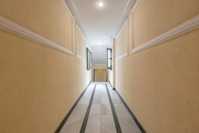 VIVIENDA REFORMADA Y MUY LUMINOSA EN RETIRO — 49