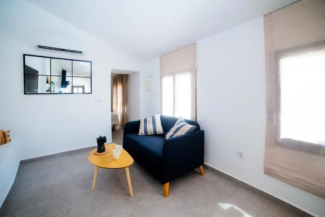 Complejo rural de 4 alojamientos dedicado a alquiler vacacional en Alcalá del Júcar: una joya para inversores — 49