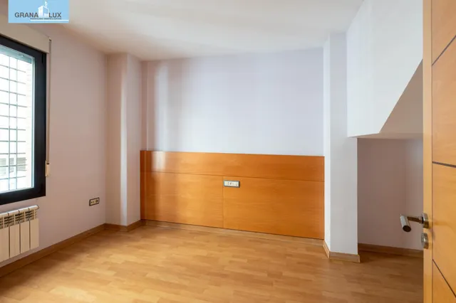 Casa exclusiva junto a Acera del Darro. Pleno centro de Granada. Seminueva y con ascensor propio — 19