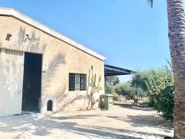 Nave industrial 240m² en venta - Campillo