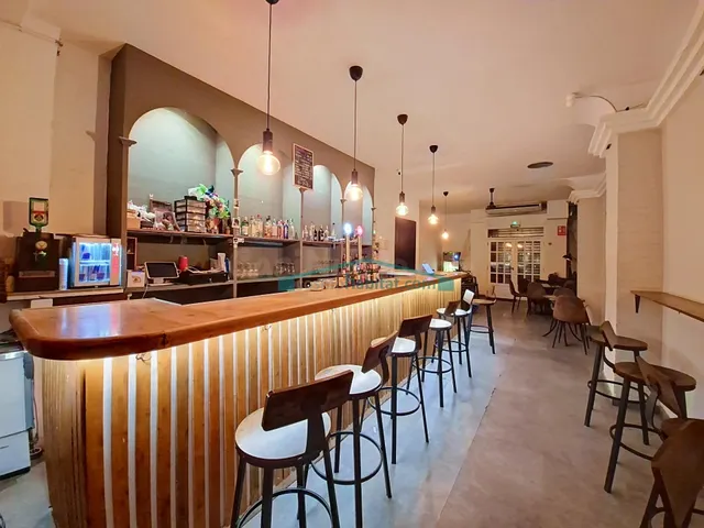 TRASPASO DE CAFÉ-BAR EN FUNCIONAMIENTO – VALENCIA - foto 2