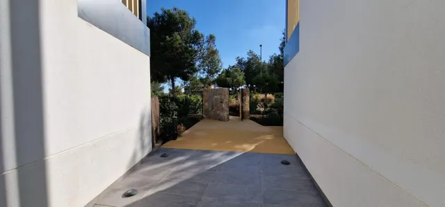Elegante apartamento de 3 dormitorios con amplia terraza — 17