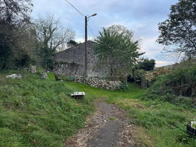 Oportunidad única en Llanes ! Terreno urbanizable en venta e