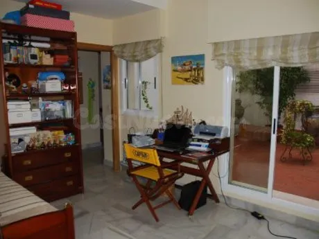 GRAN PISO EN LA MEJOR ZONA DE EL PORVENIR, CON 269 m2 - foto 4