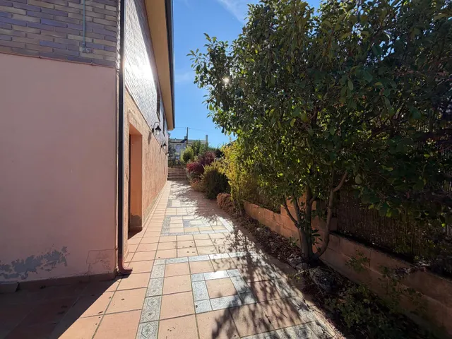 Chalet en venta en los angeles de san rafael — 28