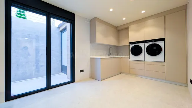 Villa 4 habitaciones 425m² en venta - Centro de la Ciudad Quesada — 42