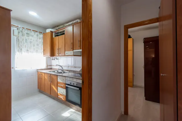 Piso reformado de 2 dormitorios, totalmente exterior, zona Ramón y Cajal — 10