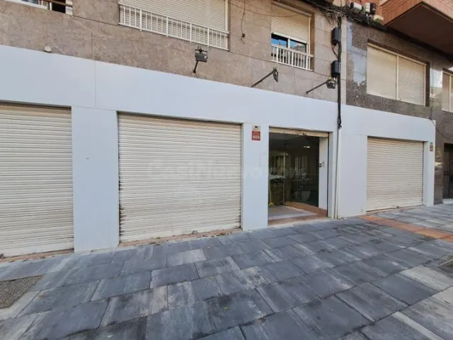 Local comercial en Avenida de Alicante, Altabix, Elche.