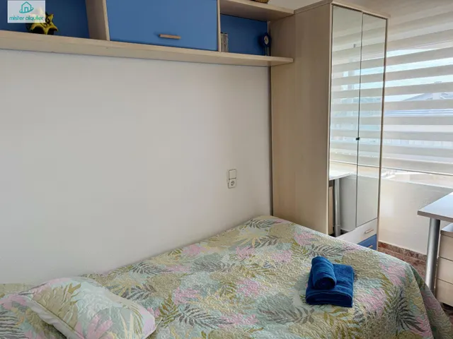 Apartamento 3 habitaciones 92m² en alquiler - 1a linea — 26