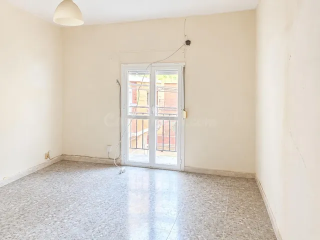 Casa con encanto en Calle Isaac Peral, Blanca: 3 hab, balcón y garaje — 3