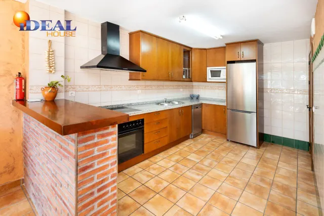 Venta de chalet (tipo Villa) en Monachil (Zona Colinas Bermejas) — 12