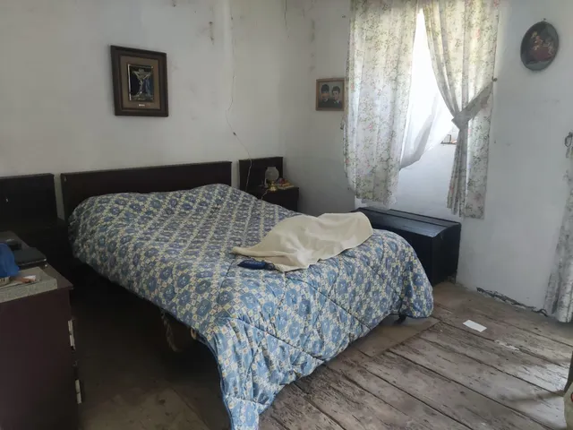 OPORTUNIDAD , CASA DE PIEDRA CON TERRENO A LADO DEL RIO EN SAN ESTEBAN DE VALDUEZA — 4