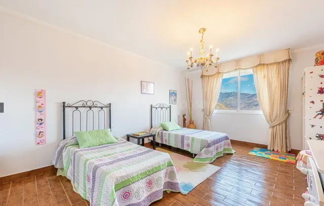 Fantástica villa espaciosa en Forest Hills Estepona - foto 3