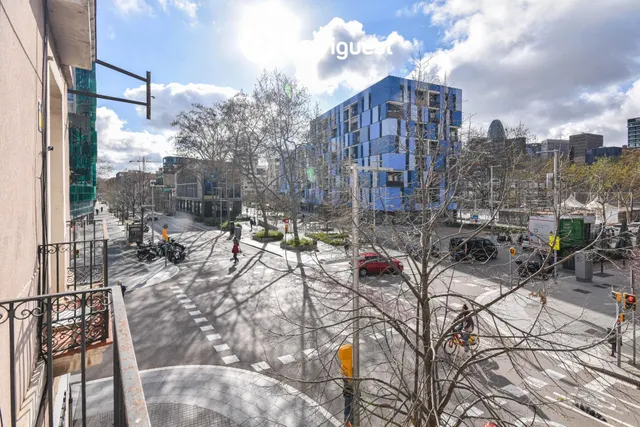 Piso 2 habitaciones 85m² en alquiler - El Poblenou — 26