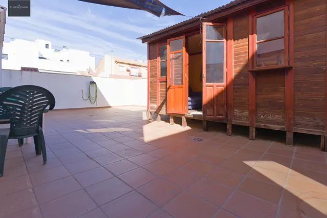 Piso en el centro de Armilla con patio privado de 66m — 20