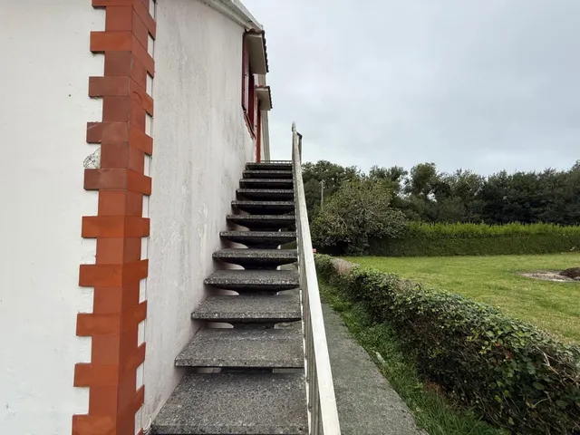 Casa con finca y garaje en Chamorro-Boeiro, Valdoviño. — 12