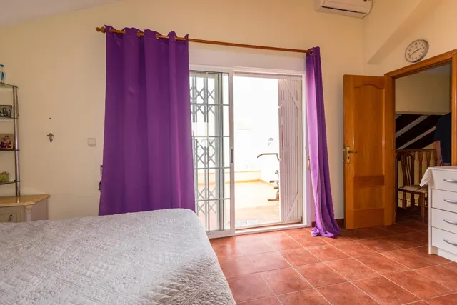 Chalet independiente a la venta en Playa Flamenca — 42