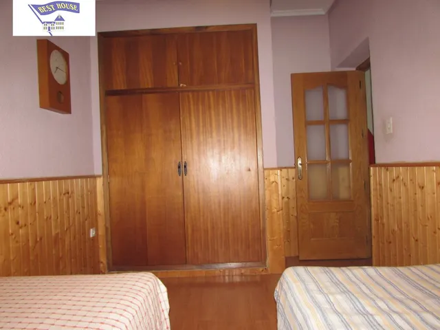 CHALET CON 2000 M2 DE PARCELA — 22