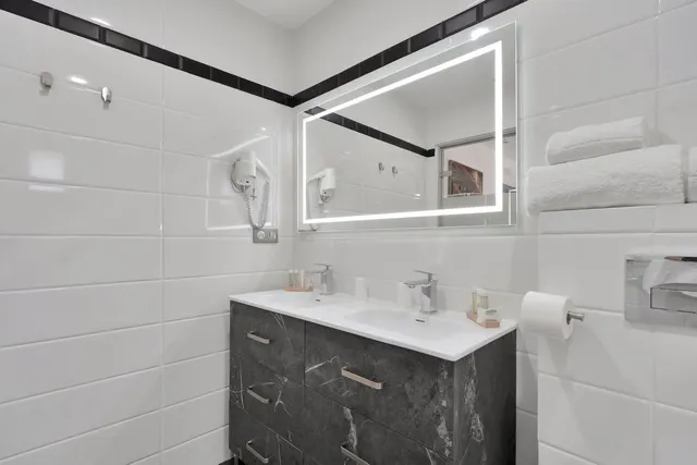 Chalet 16 habitaciones 845m² en venta - Riviera del sol — 25