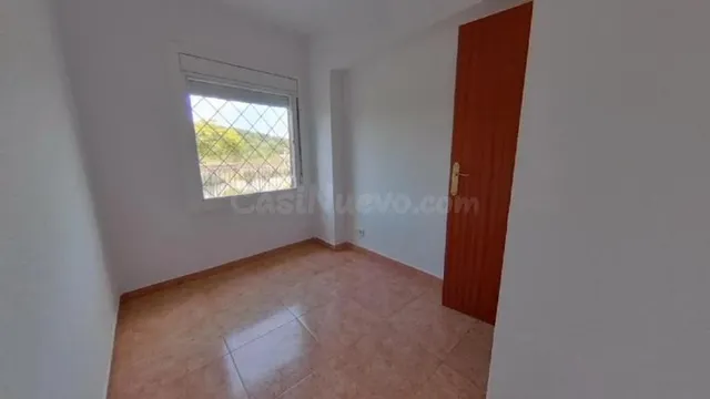 PLANTA BAJA OCUPADA 3 habitaciones 56 M2, ZONA EL PINAR, RUB - foto 4
