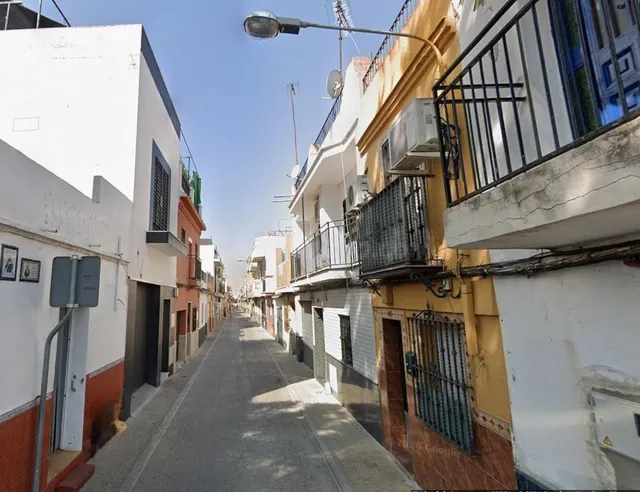 Adosado en Sevilla. Activo inmobiliario SIN POSESIÓN, NO SE 