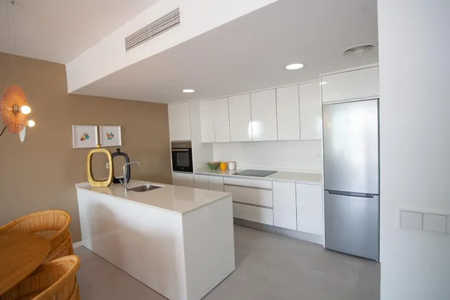 Obra nueva en Finestrat con preciosas vistas al mar! www.euroloix.com — 10