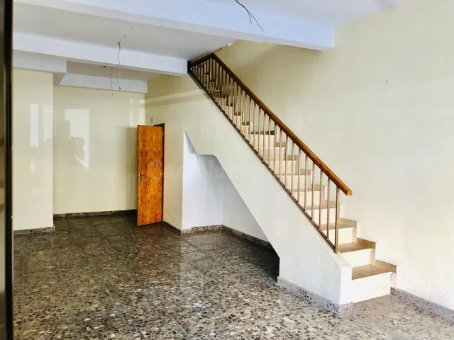 LOCAL COMERCIAL ALQUILER O VENTA EN OBISPO SIURI — 3